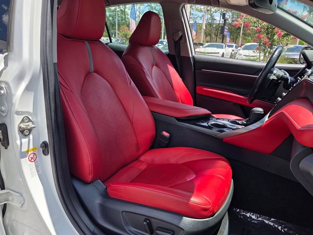Used 2019 Toyota Camry XSE FWD image 18