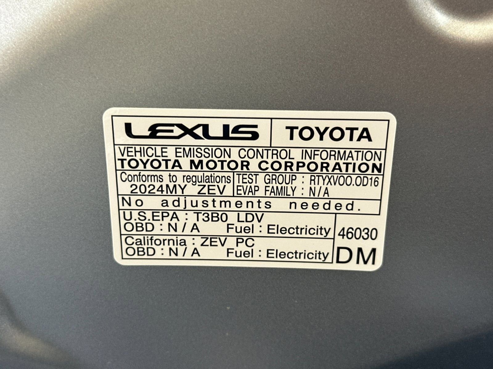 Used 2024 Lexus RZ 300e Premium FWD image 37