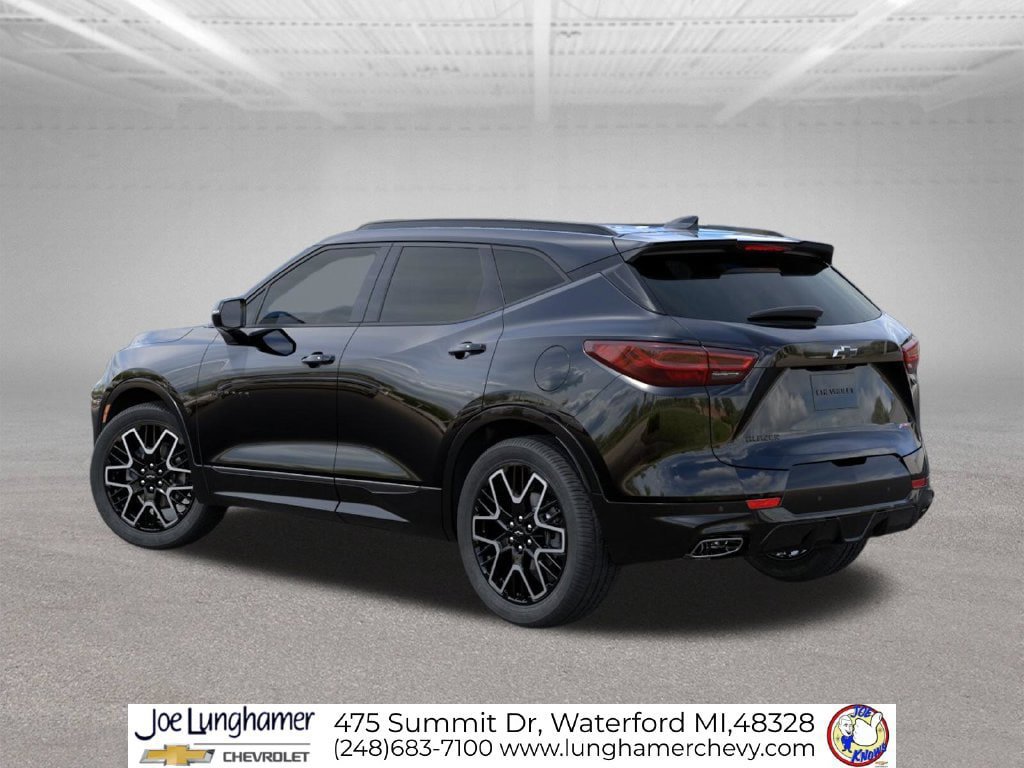 New 2026 Chevrolet Blazer RS w/ Driver Confidence II Package FWD image 3