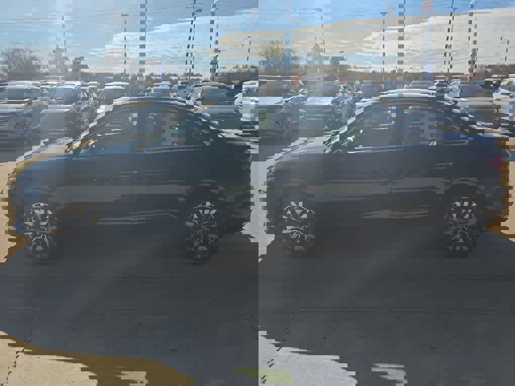 Used 2020 Audi A4 2.0T Premium w/ Convenience Package image 6