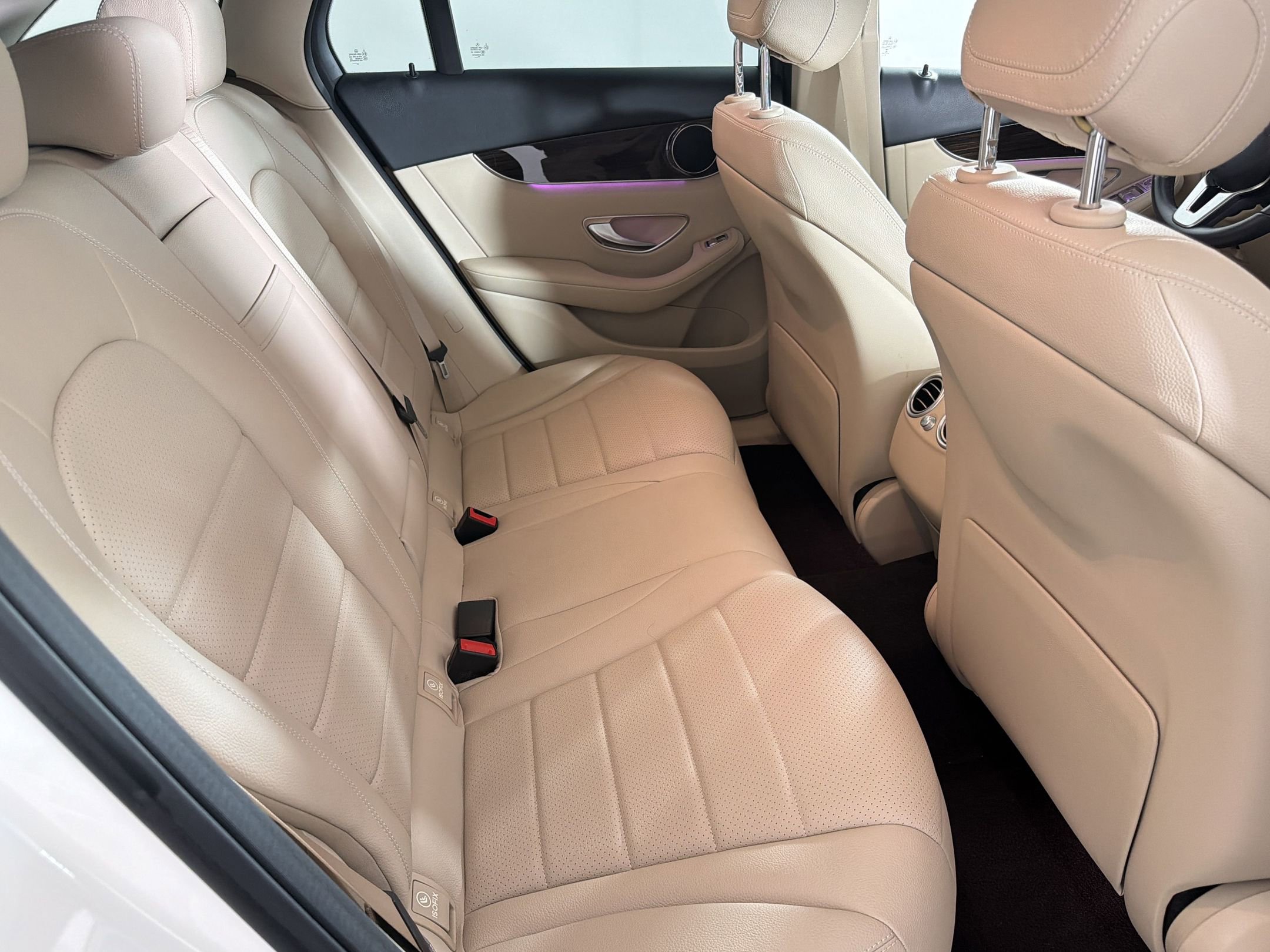Used 2021 Mercedes-Benz GLC 300 image 29