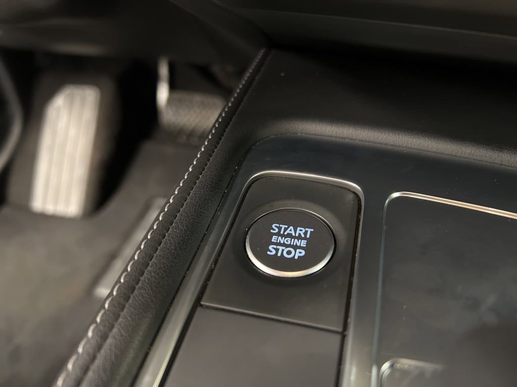 Used 2023 INFINITI QX60 Luxe w/ Vision Package image 18