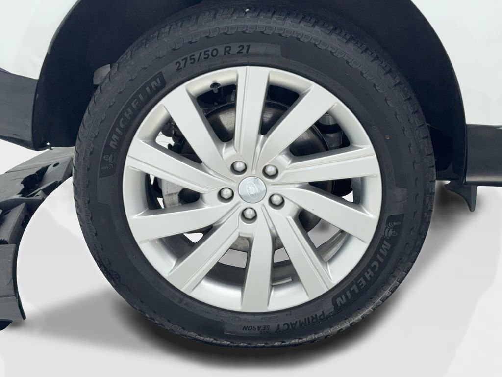 Used 2023 Land Rover Range Rover SE image 55