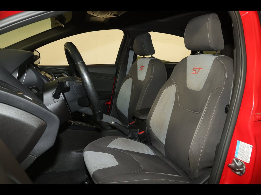 Used 2016 Ford Focus ST image 13