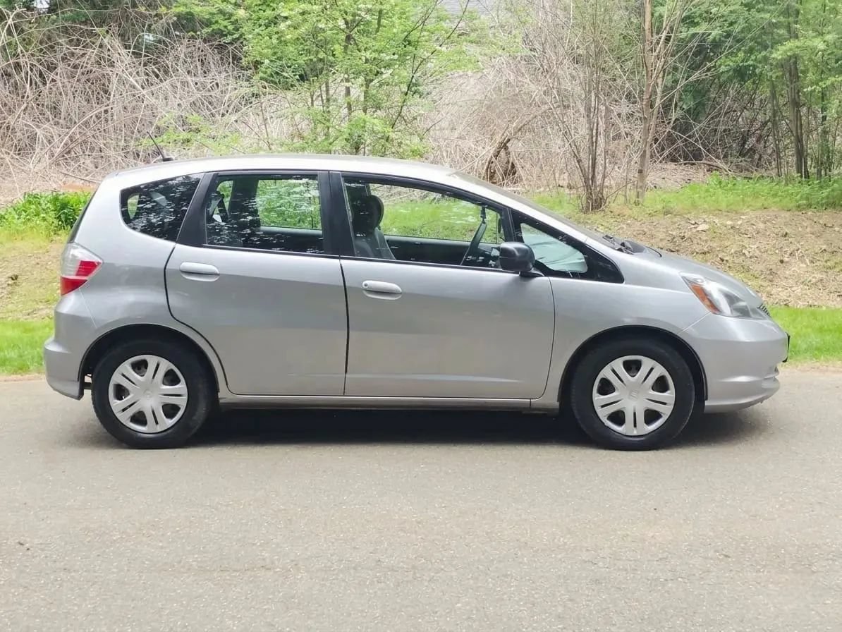Used 2009 Honda Fit image 6