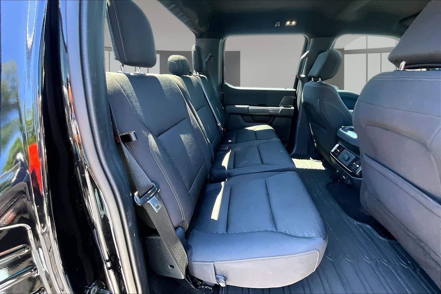 Used 2021 Ford F150 XLT w/ Equipment Group 302A High AWD/4WD image 26