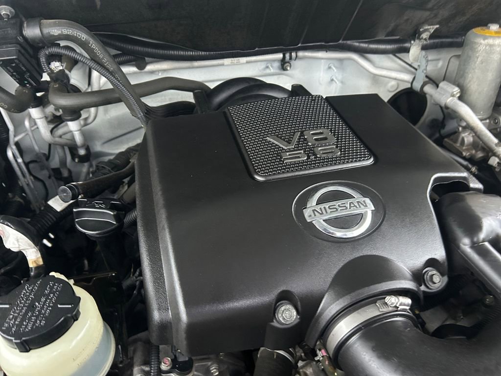 Used 2014 Nissan NV 3500 SL w/ Technology Package image 30