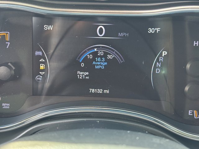 Used 2020 Jeep Grand Cherokee Limited image 16