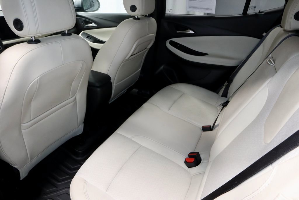 Used 2024 Buick Encore GX Preferred w/ Comfort Package FWD image 20