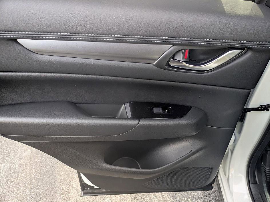 New 2025 MAZDA CX-5 AWD 2.5 S w/ Preferred Package image 22