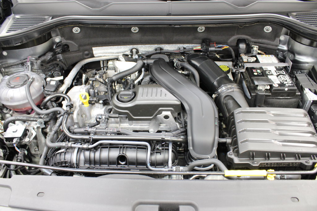 Certified 2026 Volkswagen Taos S FWD image 28