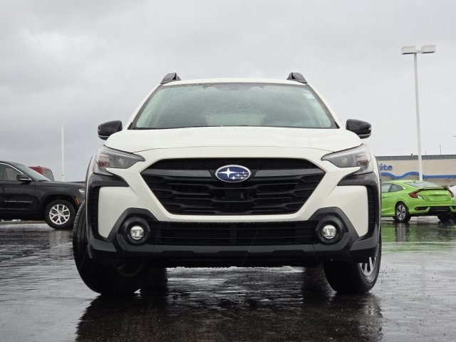 Used 2024 Subaru Outback Premium image 8