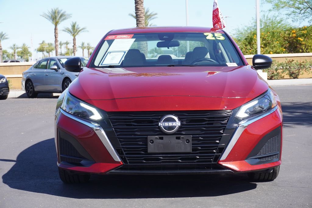 Certified 2025 Nissan Altima 2.5 SV image 5