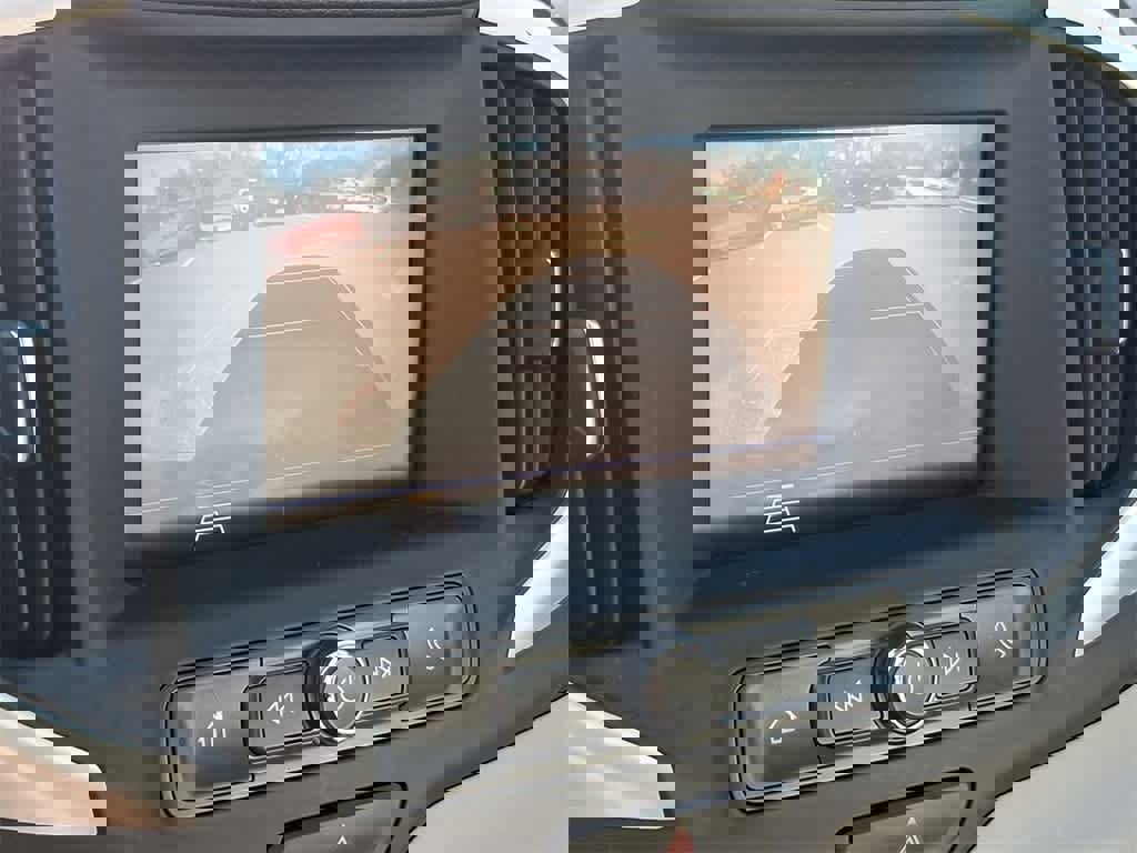 Used 2020 GMC Terrain SLE image 21