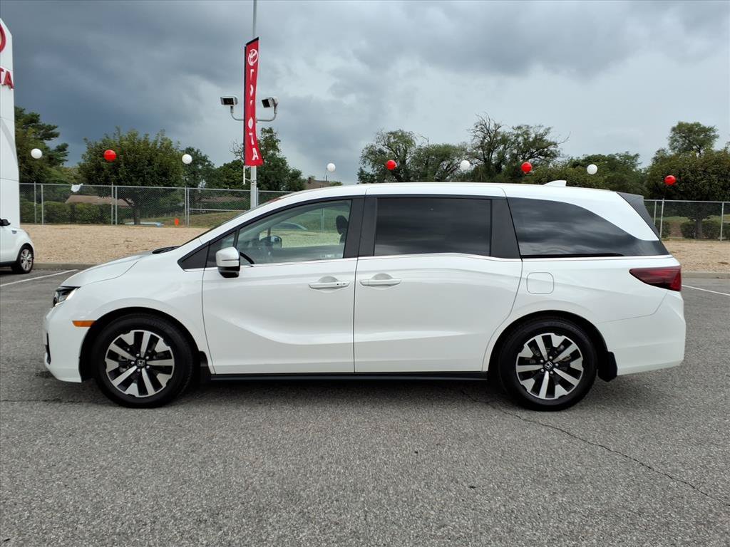 Used 2026 Honda Odyssey EX-L image 8