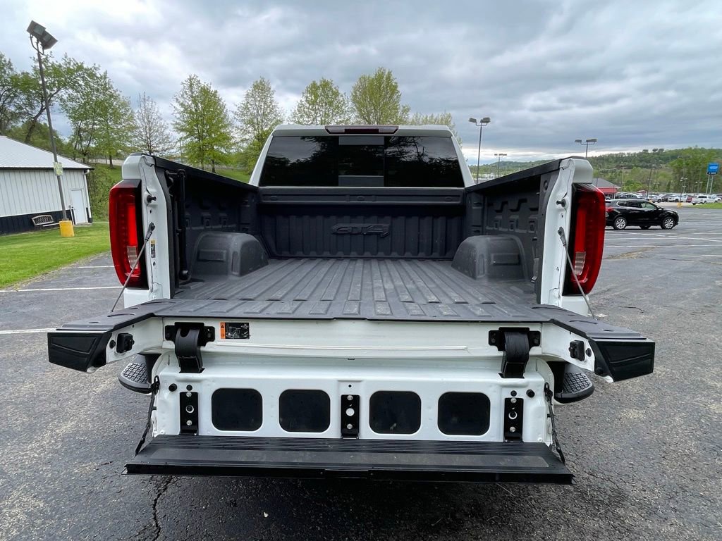 Used 2021 GMC Sierra 1500 AT4 w/ AT4 Value Package AWD/4WD image 24