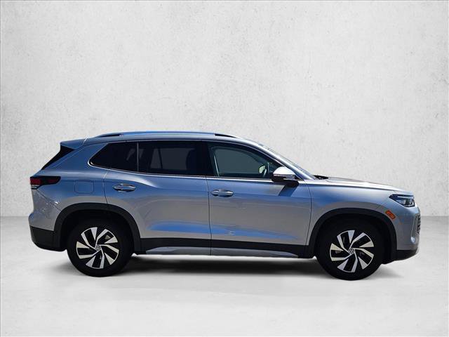 Used 2026 Volkswagen Tiguan S FWD video 4