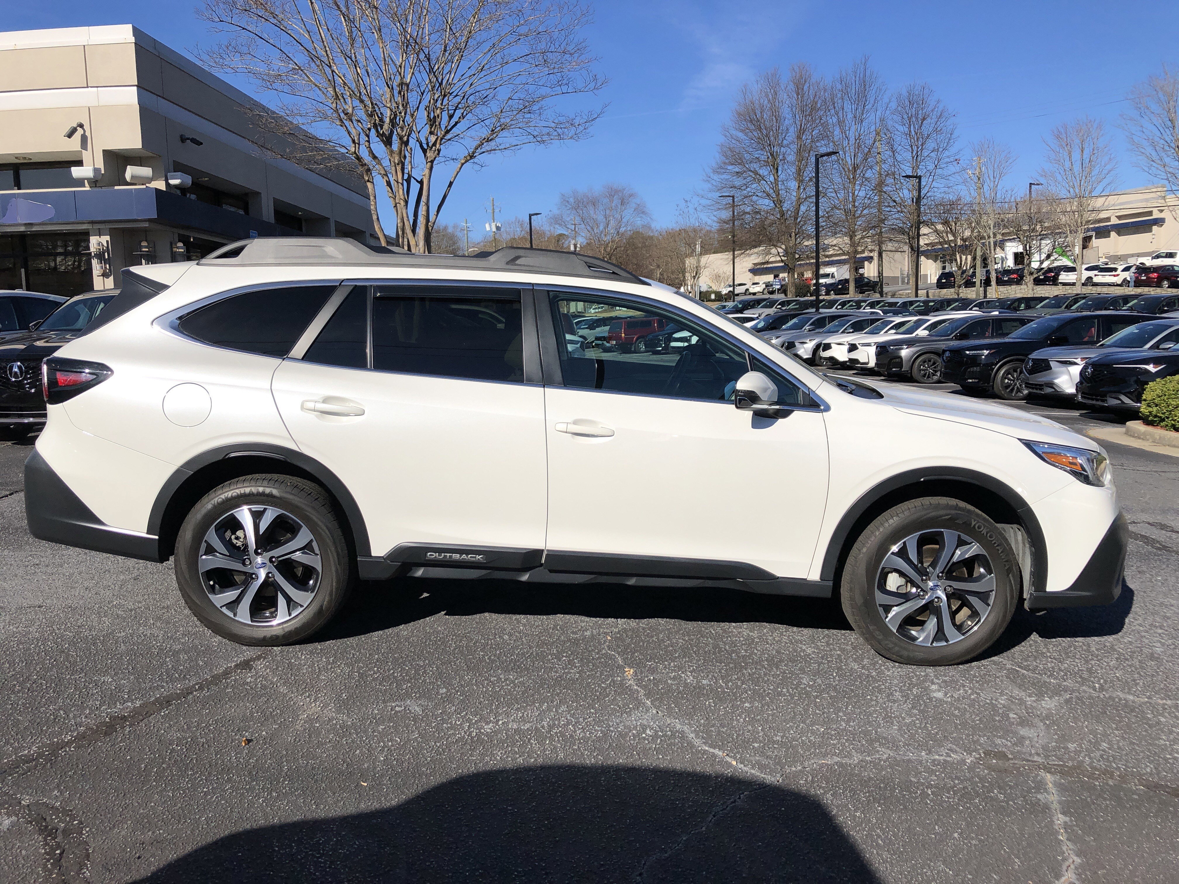 Used 2022 Subaru Outback Limited image 6