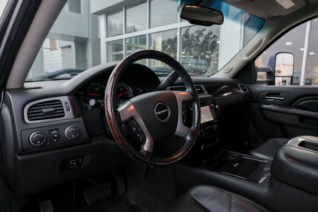 Used 2013 GMC Sierra 3500 Denali image 27