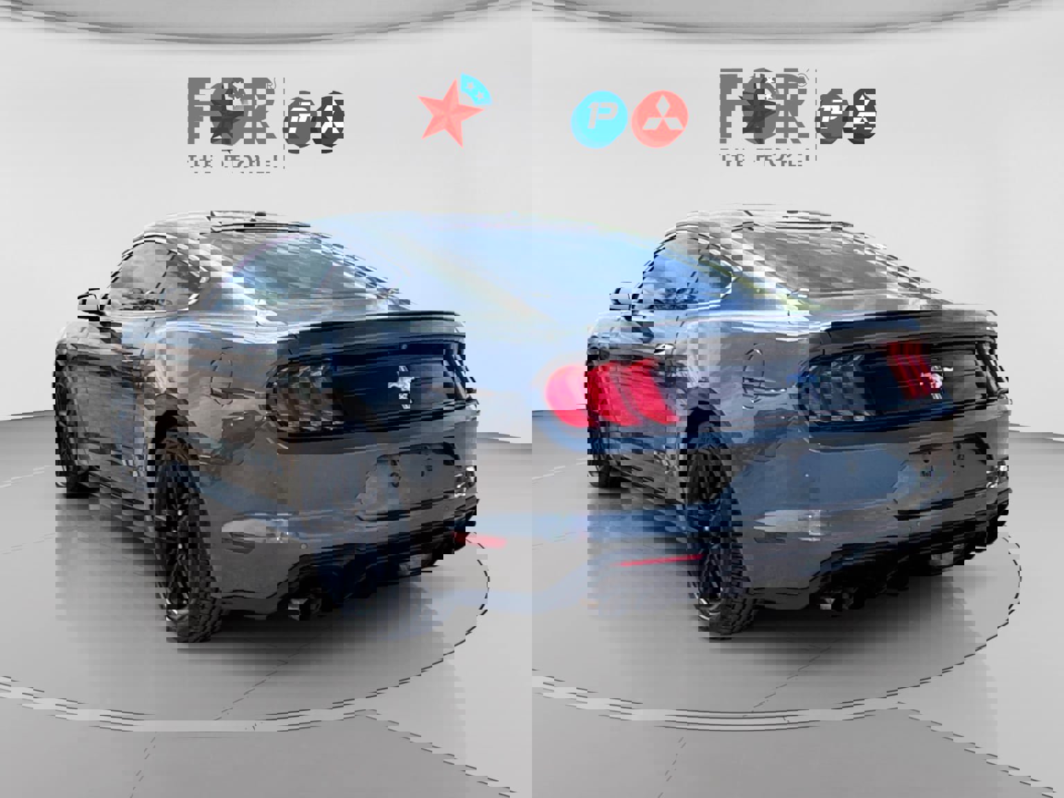 Used 2019 Ford Mustang Premium w/ Equipment Group 201A RWD image 3