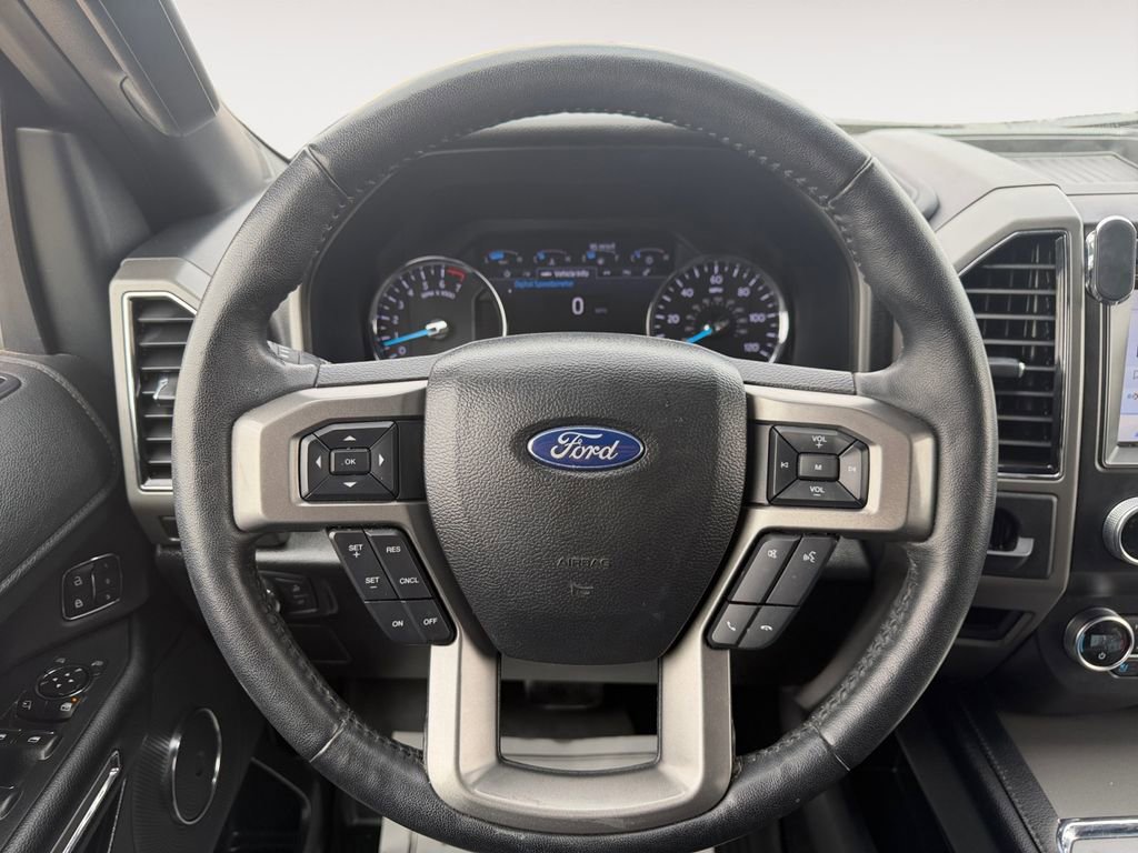 Used 2021 Ford Expedition XLT image 17