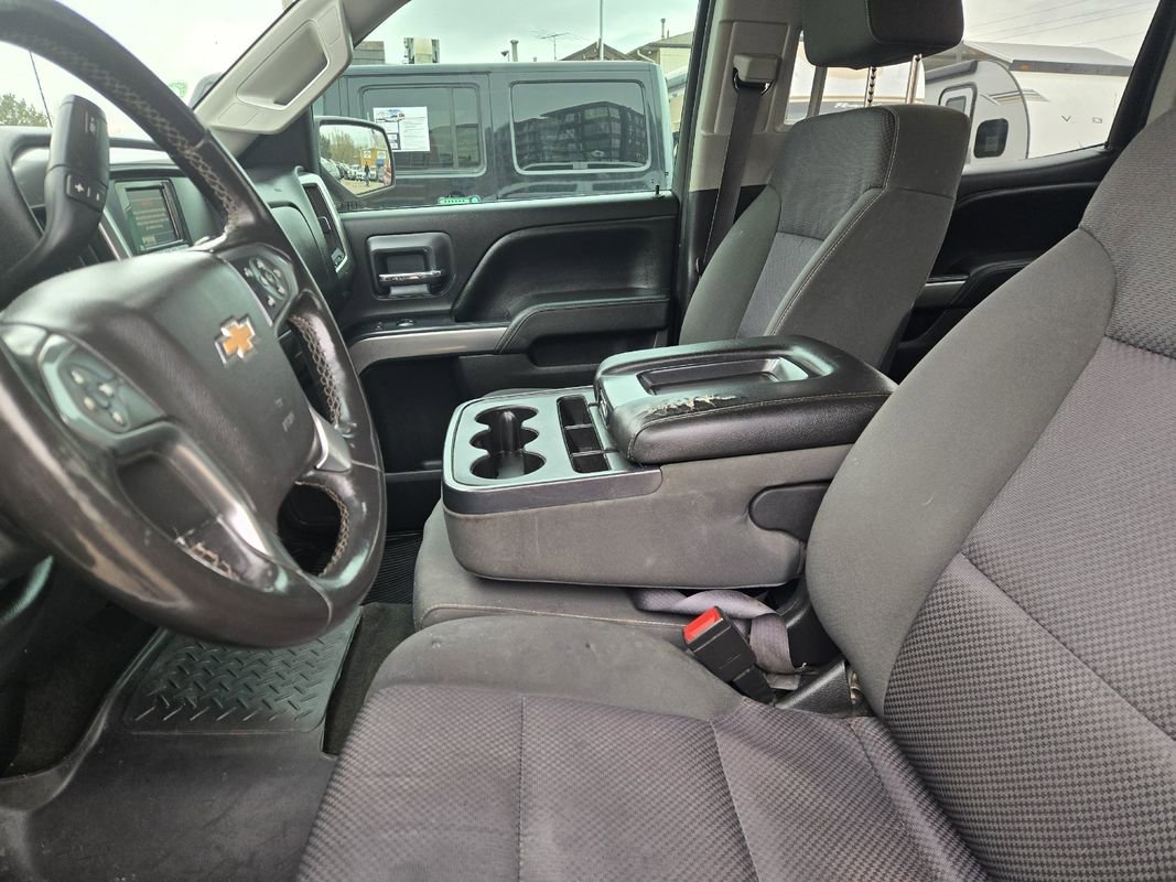 Used 2015 Chevrolet Silverado 2500 LT image 16