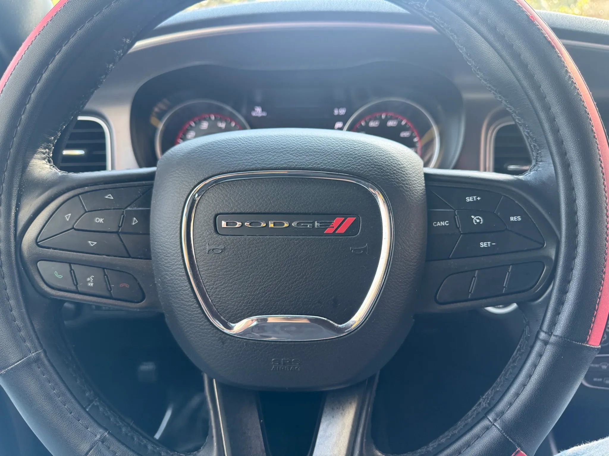 Used 2022 Dodge Charger SXT image 18