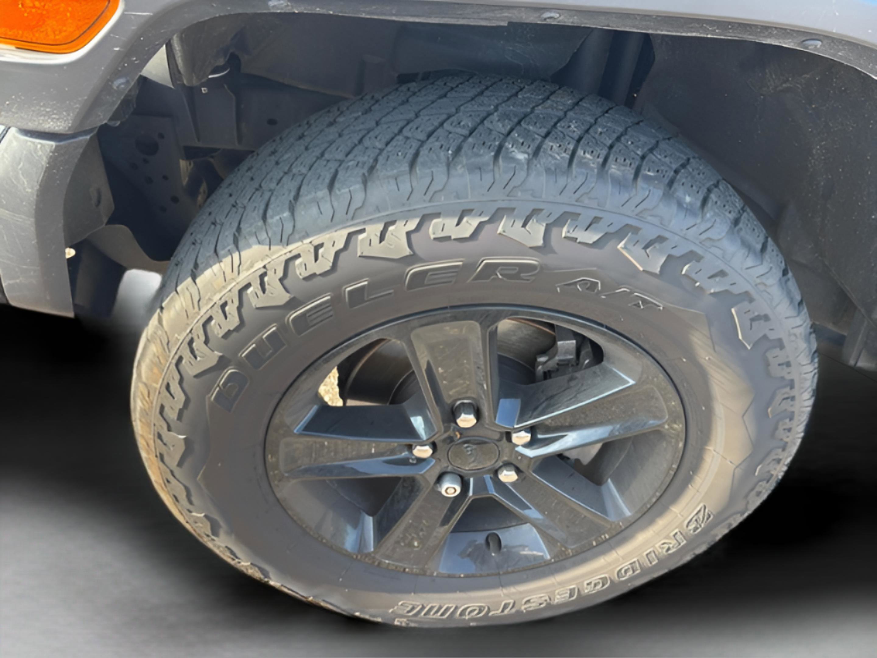 Used 2020 Jeep Wrangler Unlimited Sport image 9