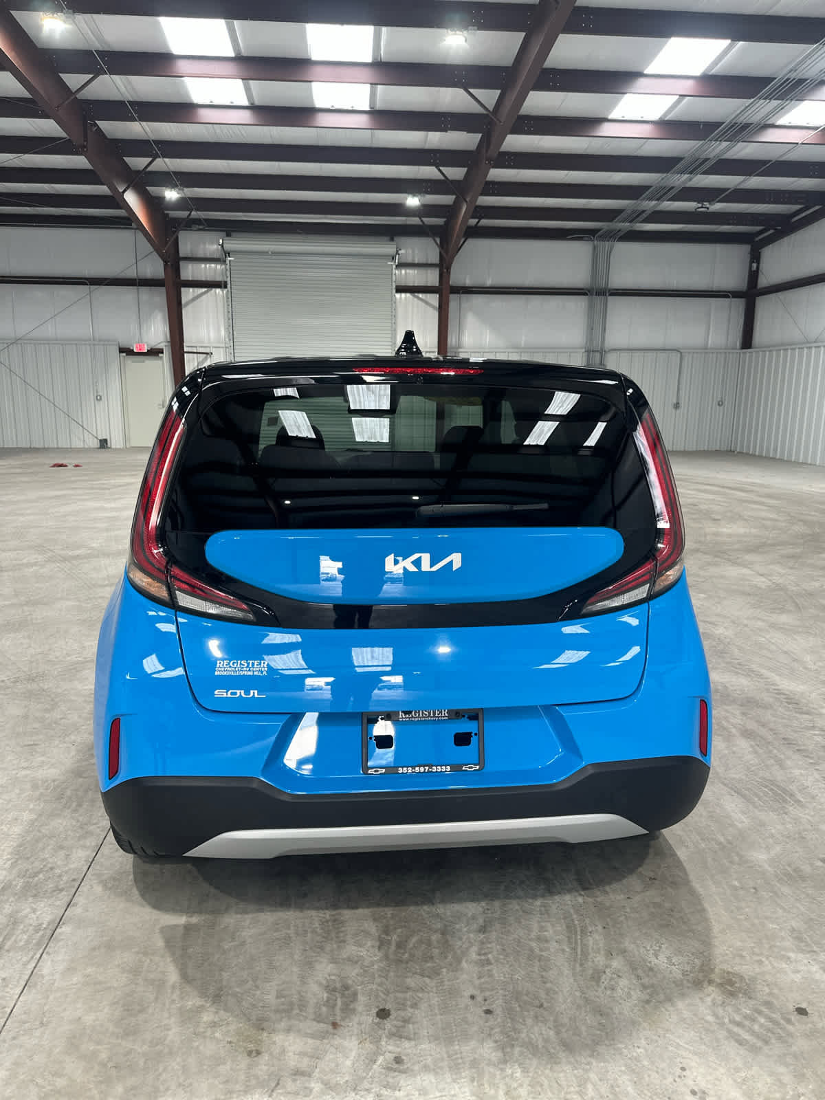 Used 2025 Kia Soul S FWD image 4