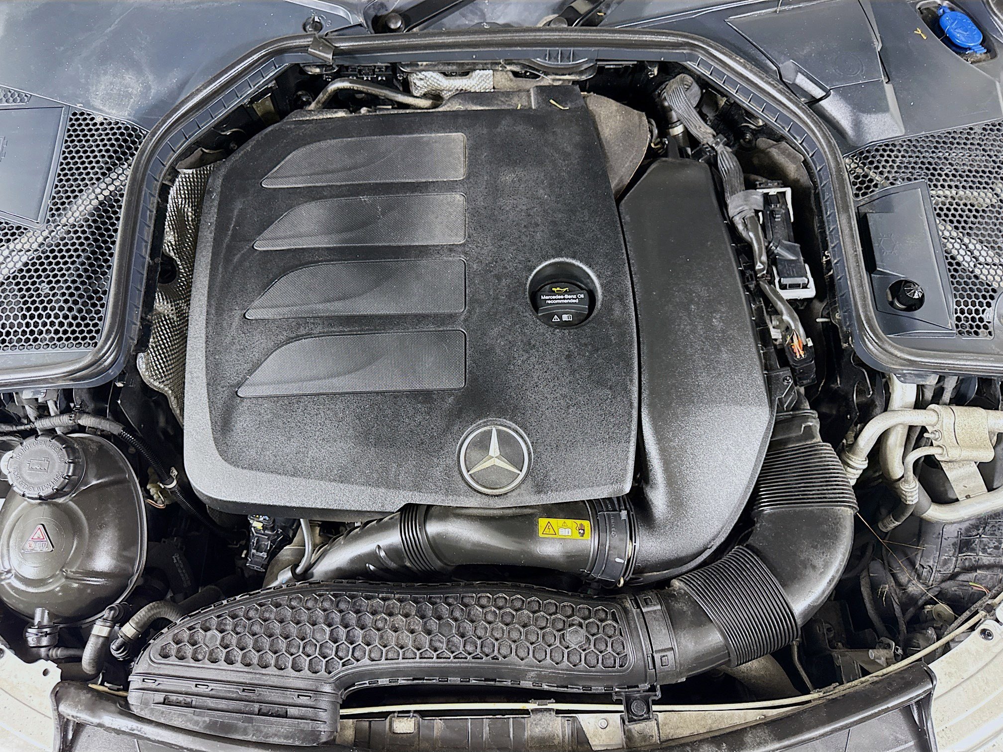 Used 2020 Mercedes-Benz C 300 4MATIC Coupe image 37