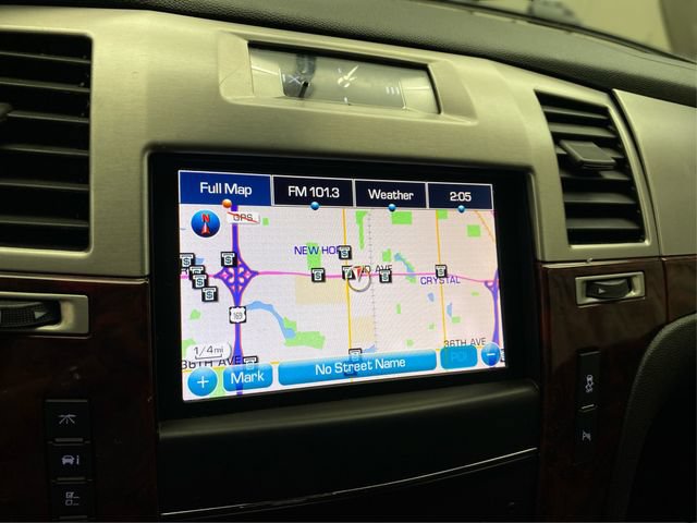 Used 2013 Cadillac Escalade AWD image 29