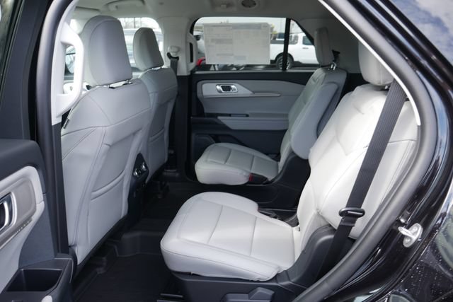 New 2026 Ford Explorer Active w/ Active Comfort Package AWD/4WD image 23