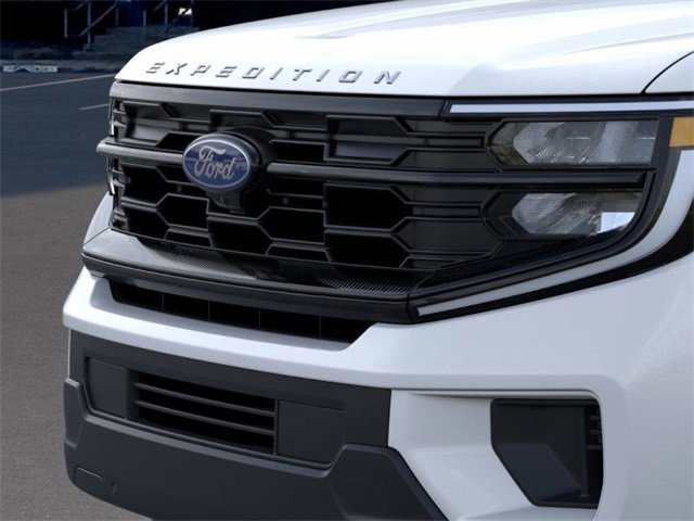 New 2025 Ford Expedition Active image 17
