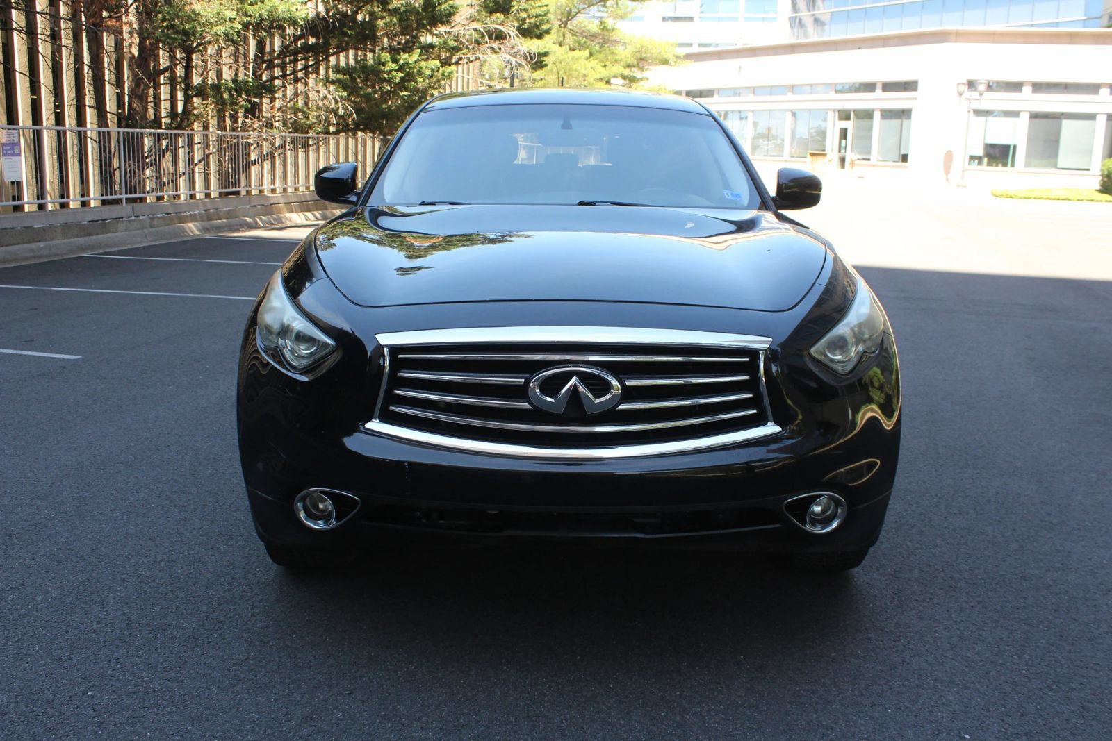 Used 2016 INFINITI QX70 AWD image 3