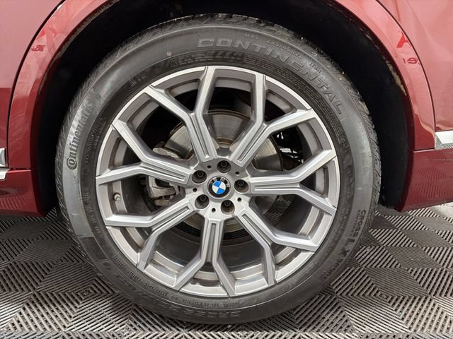 Used 2024 BMW X7 xDrive40i AWD/4WD image 36