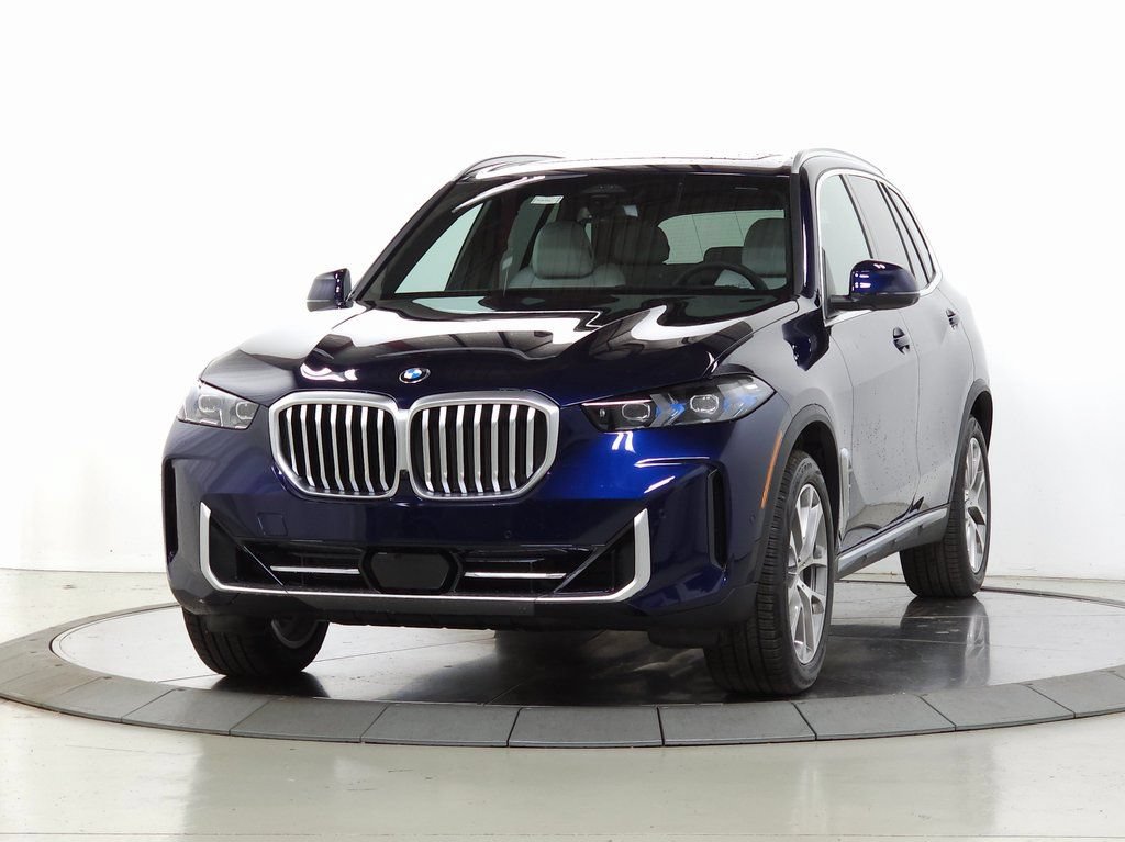 Used 2026 BMW X5 xDrive40i w/ Premium Package AWD/4WD image 3