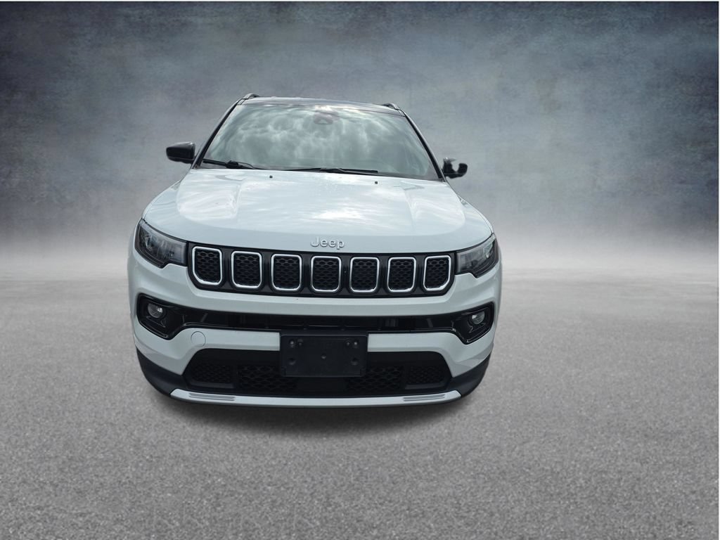 Used 2024 Jeep Compass Limited AWD/4WD image 15