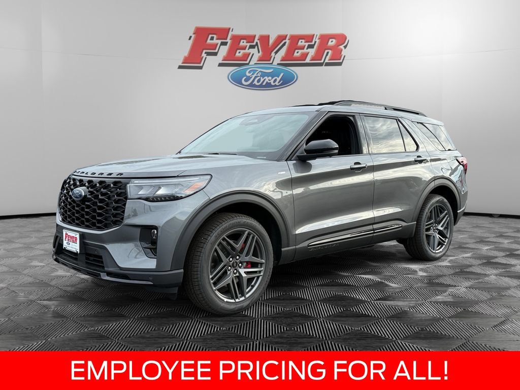 New 2026 Ford Explorer ST-Line w/ ST-Line Street Pack AWD/4WD image 1