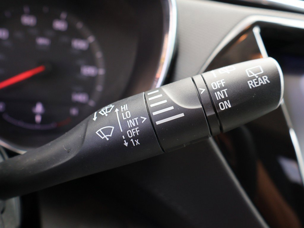 Used 2021 Chevrolet TrailBlazer LT w/ Premium Seating Package image 48