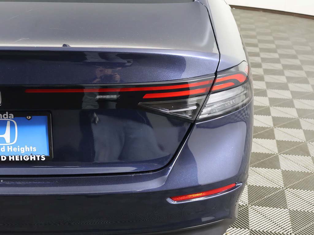 Used 2024 Honda Accord EX image 16