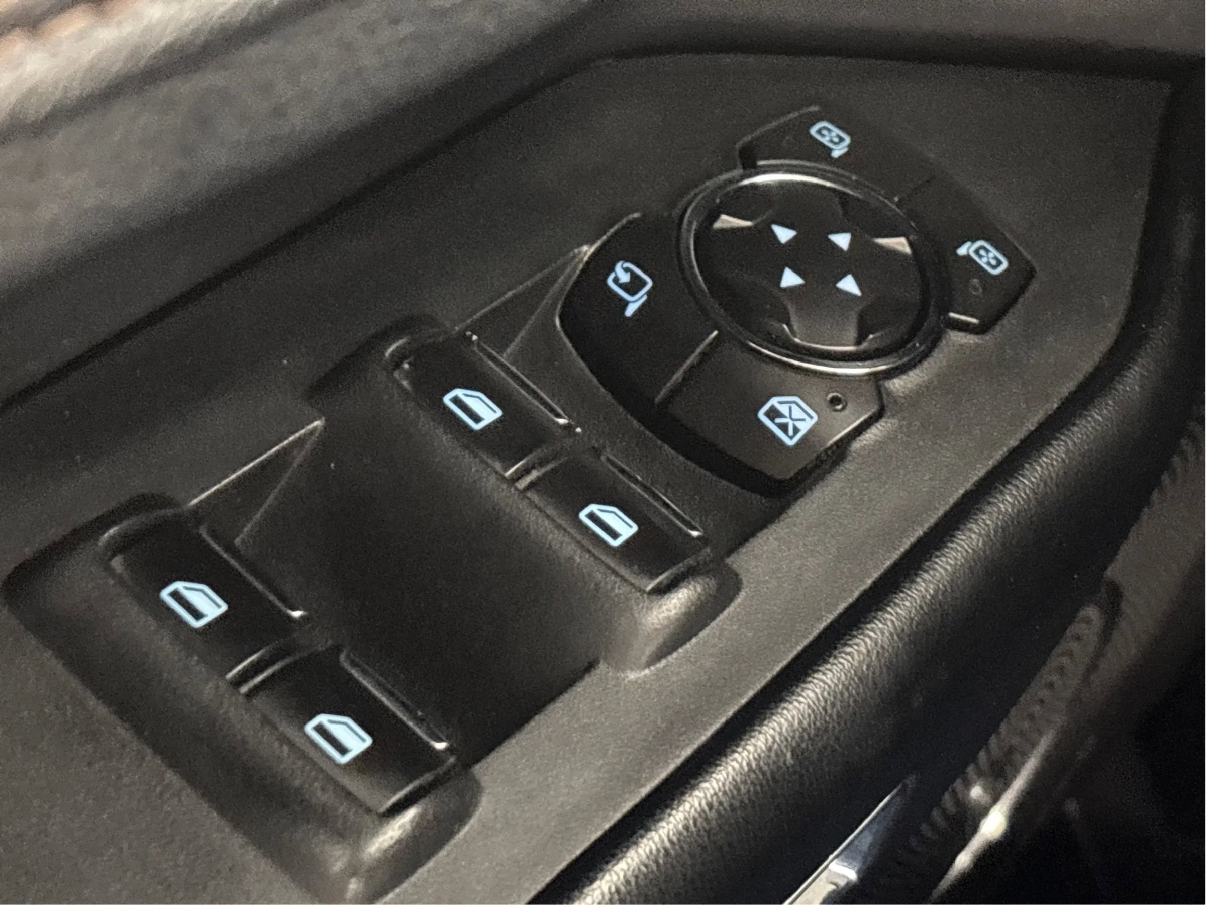 Used 2019 Ford Expedition Max Platinum image 41