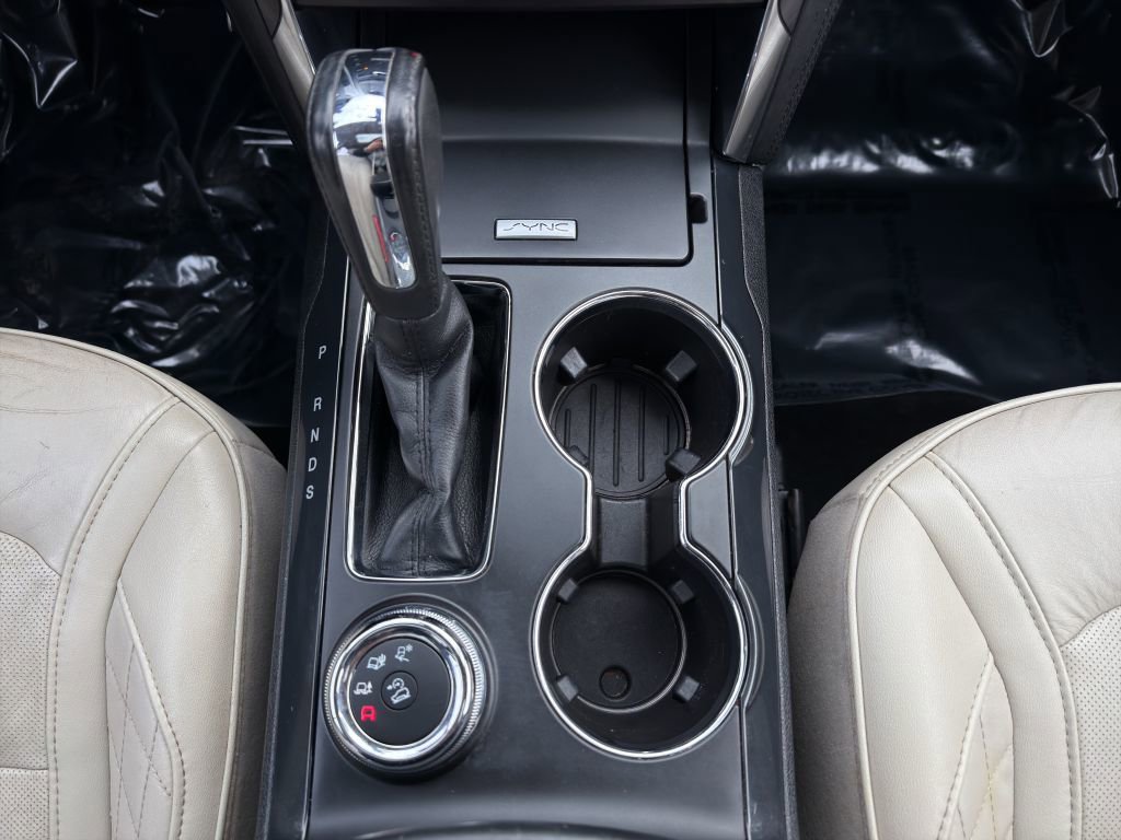 Used 2018 Ford Explorer Platinum image 19