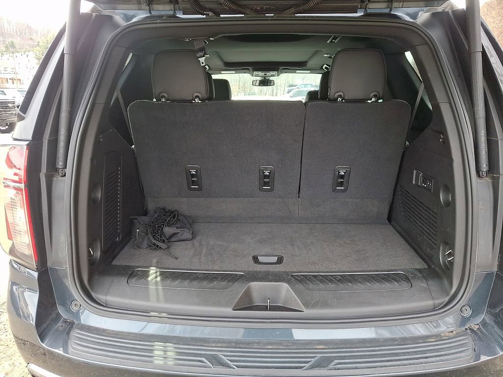 Used 2021 Chevrolet Tahoe LT w/ LT Signature Package image 29