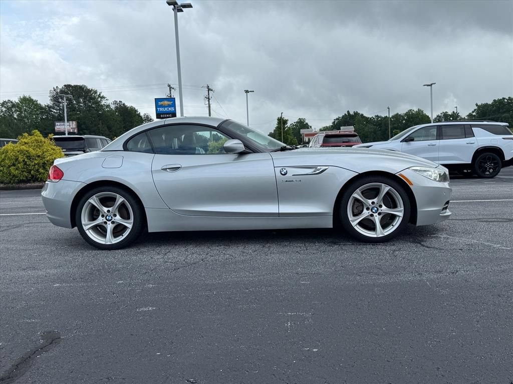 Used 2015 BMW Z4 sDrive28i RWD image 2