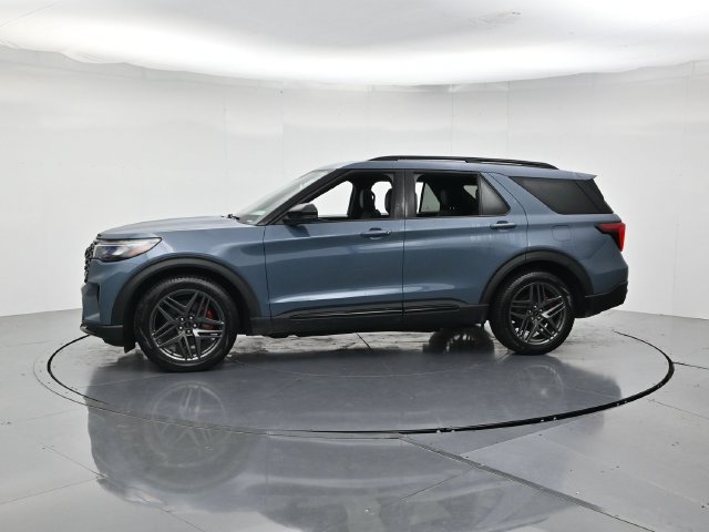 Certified 2025 Ford Explorer ST w/ Sun And Sound Package AWD/4WD image 6