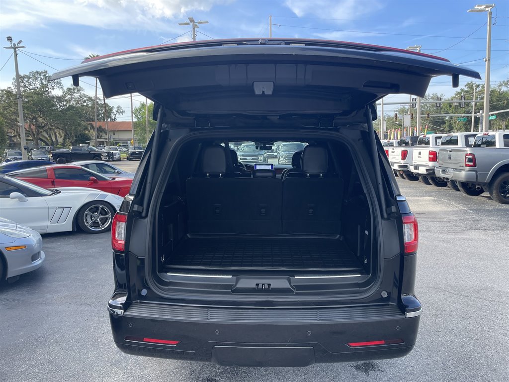 Used 2019 Lincoln Navigator L Select AWD/4WD image 52