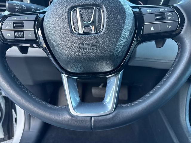 Used 2024 Honda Pilot Touring image 7