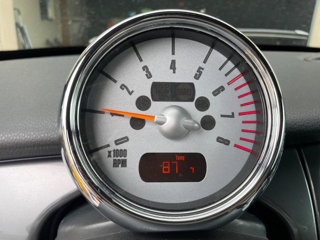 Used 2008 MINI Cooper Convertible FWD image 4