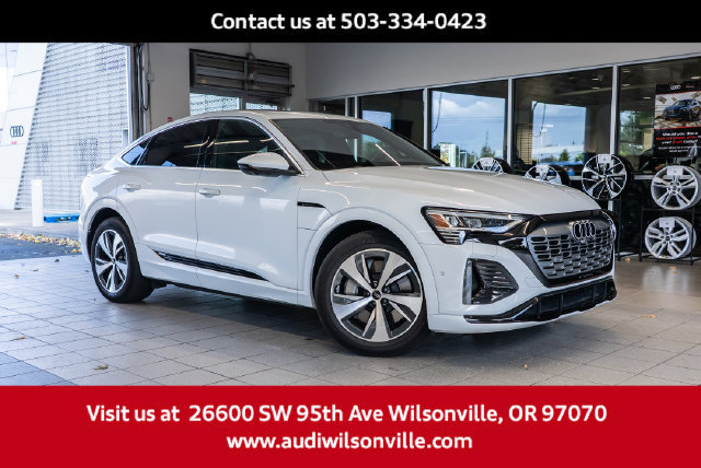 Used 2024 Audi Q8 e-tron Premium Plus w/ Premium Plus Package