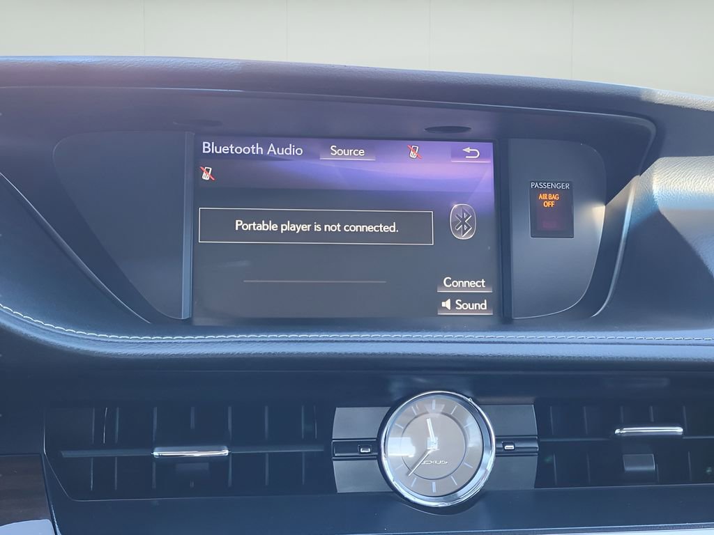 Used 2018 Lexus ES 350 w/ Navigation System Package image 21